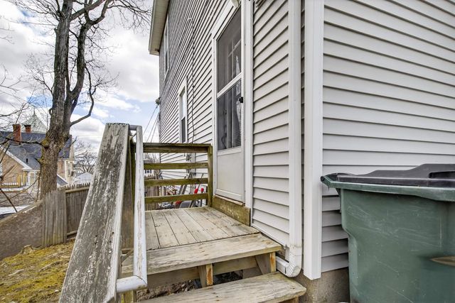 231 Milford Street, Manchester, NH 03102