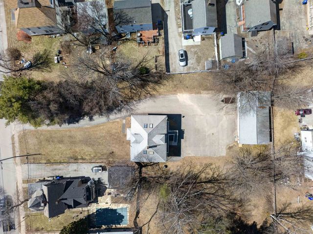 231 Milford Street, Manchester, NH 03102