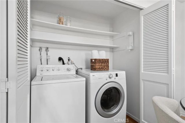 11687 Bellagio 12, Los Angeles, CA 90049