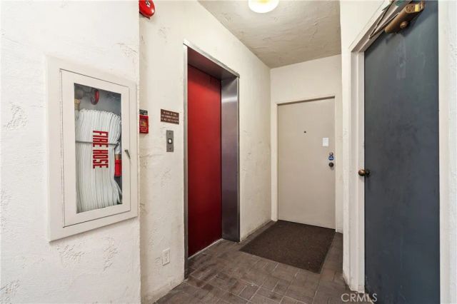 11687 Bellagio 12, Los Angeles, CA 90049