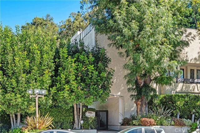 11687 Bellagio 12, Los Angeles, CA 90049