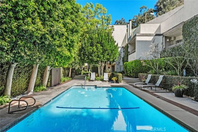 11687 Bellagio 12, Los Angeles, CA 90049