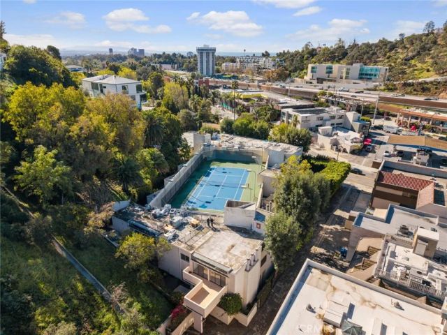11687 Bellagio 12, Los Angeles, CA 90049