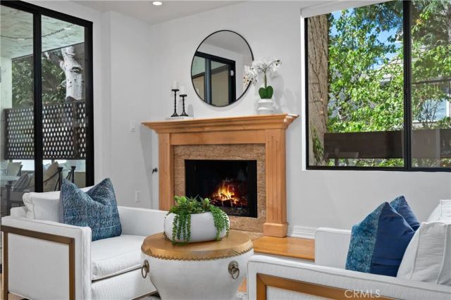 11687 Bellagio 12, Los Angeles, CA 90049