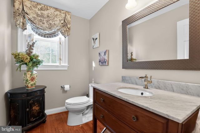 1805 COLD SPRINGS DR, West Chester, PA 19382