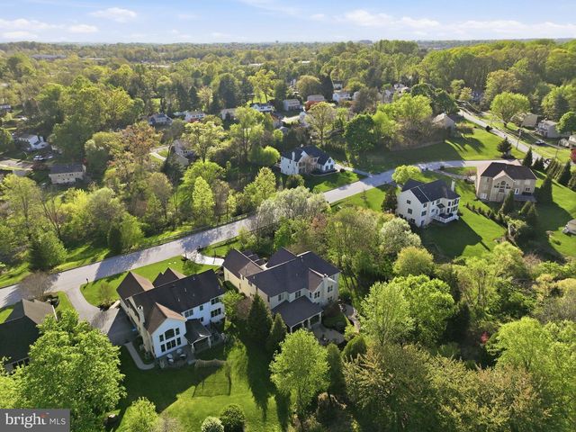 1805 COLD SPRINGS DR, West Chester, PA 19382