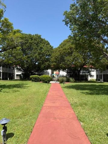 899 SE 2nd Avenue 206, Deerfield Beach, FL 33441