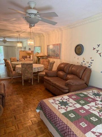 899 SE 2nd Avenue 206, Deerfield Beach, FL 33441