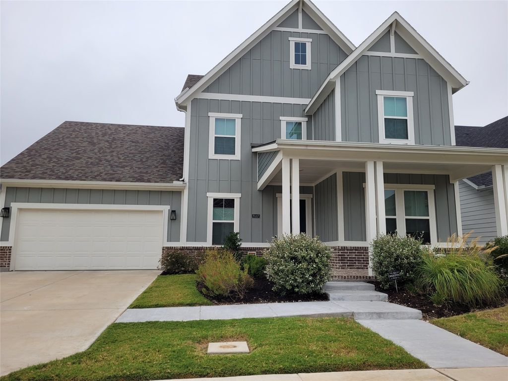 8517 Campbell Drive, Rowlett, TX 75089
