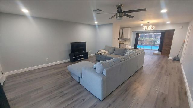 1811 FOREST DRIVE, Oldsmar, FL 34677