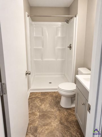 108 Lancelot Court, Warner Robins, GA 31093