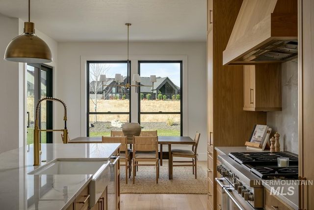 3426 N Harvest Moon Way, Eagle, ID 83616