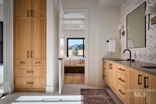 3426 N Harvest Moon Way, Eagle, ID 83616