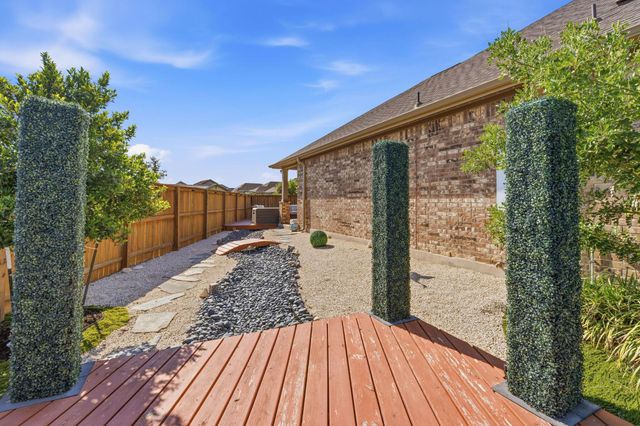 12616 Twisted Root DR, Manchaca, TX 78652