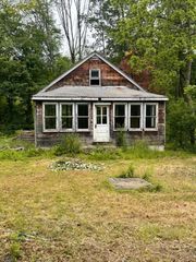 373 W Dewey Ave, Roxbury Twp., NJ 07885