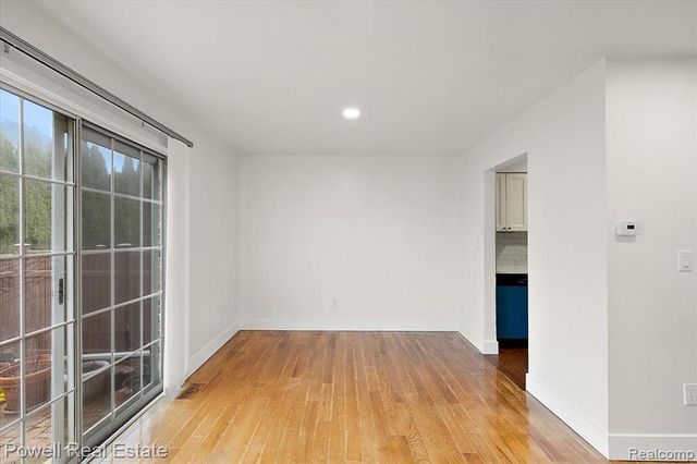 3403 Crooks Road, Royal Oak, MI 48073