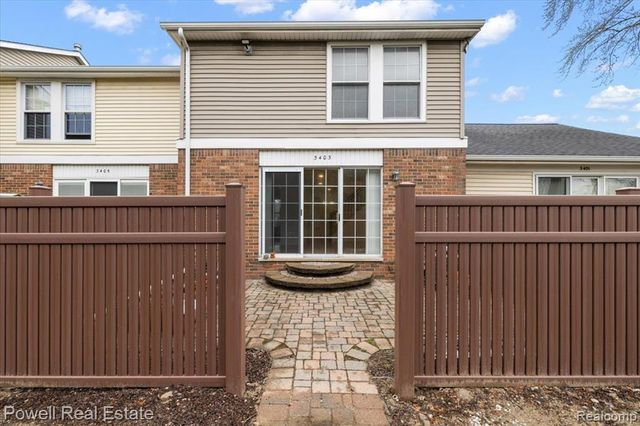 3403 Crooks Road, Royal Oak, MI 48073