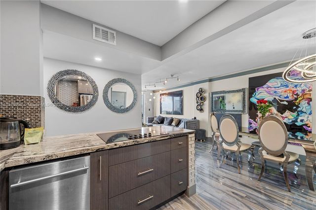 1345 Lincoln Rd 1105, Miami Beach, FL 33139