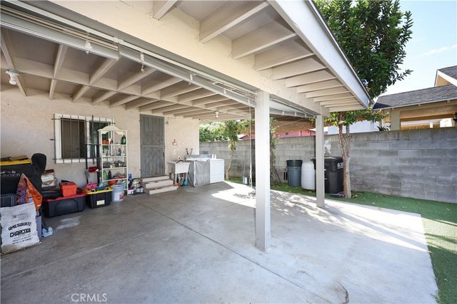 6249 Hollenbeck, Huntington Park, CA 90255