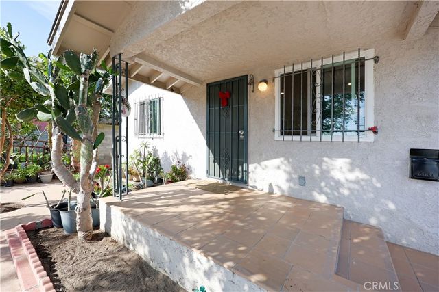 6249 Hollenbeck, Huntington Park, CA 90255