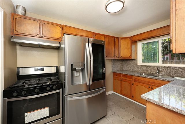 6249 Hollenbeck, Huntington Park, CA 90255