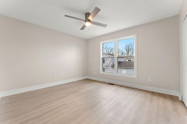 1009 Windsor Lane, Dyer, IN 46311