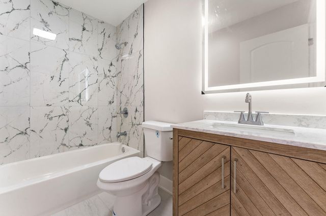 1009 Windsor Lane, Dyer, IN 46311