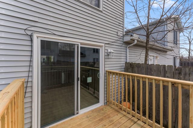 1009 Windsor Lane, Dyer, IN 46311