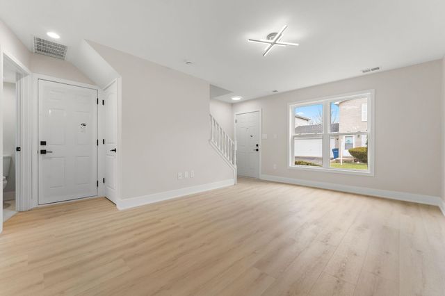 1009 Windsor Lane, Dyer, IN 46311