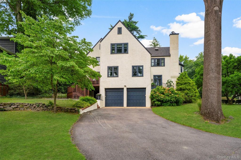 1 Huguenot Drive, Larchmont, NY 10538 — photo 5