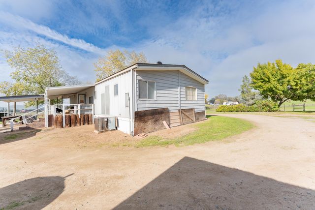 32267 Avenue 176, Springville, CA 93265