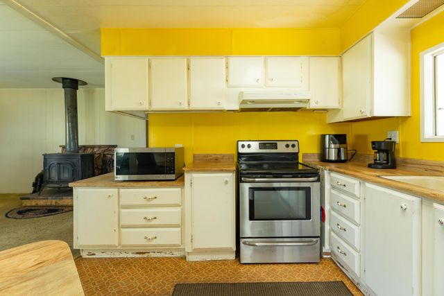 32267 Avenue 176, Springville, CA 93265