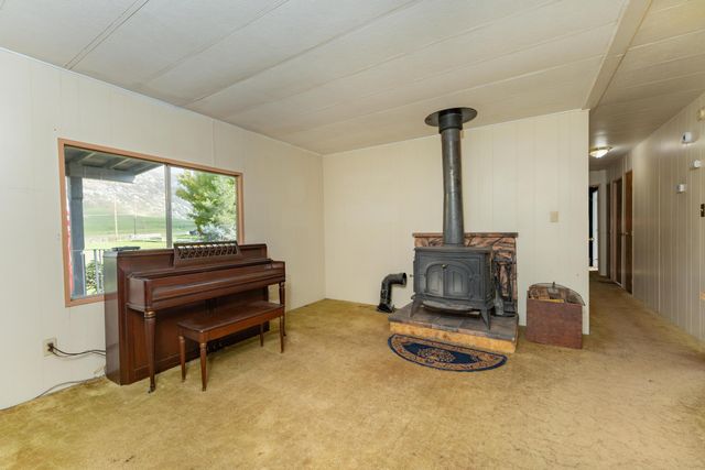 32267 Avenue 176, Springville, CA 93265