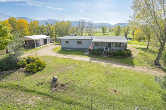 32267 Avenue 176, Springville, CA 93265