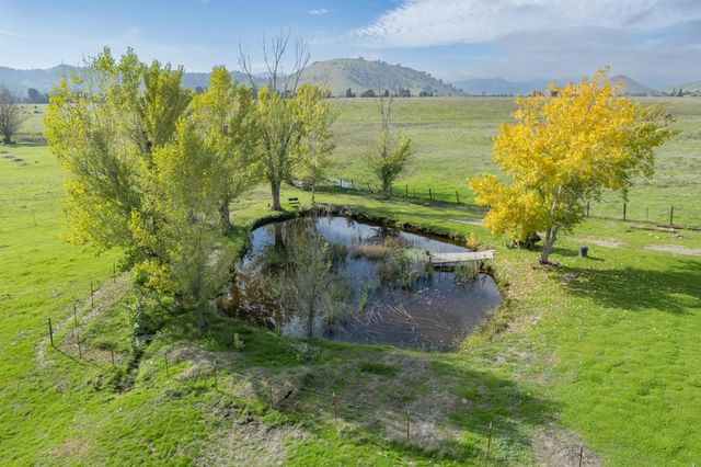 32267 Avenue 176, Springville, CA 93265