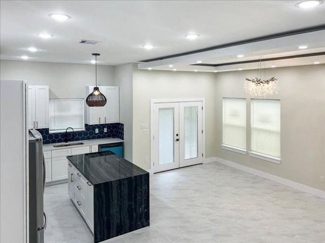 4429 Sterling Street Unit B, Houston, TX 77051