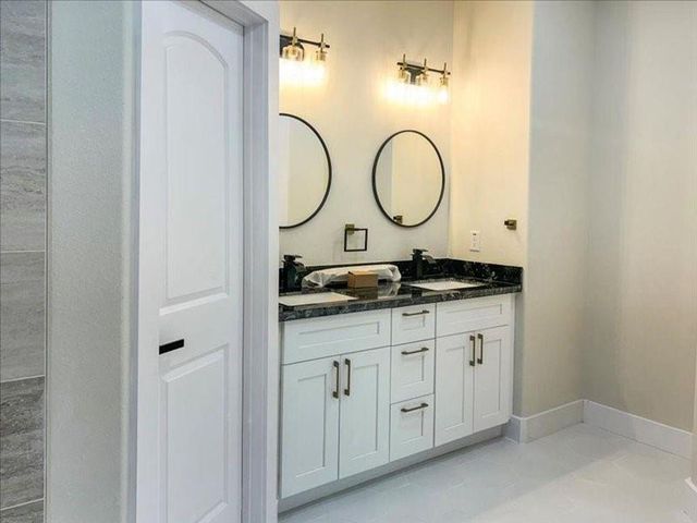 4429 Sterling Street Unit B, Houston, TX 77051