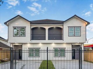 4429 Sterling Street Unit B, Houston, TX 77051