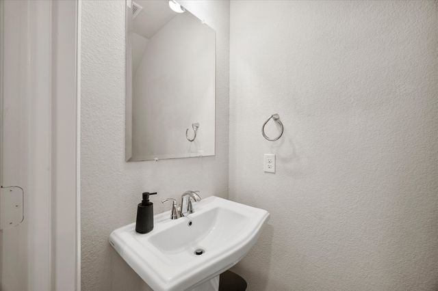 9224 Lamar Street, Rowlett, TX 75089
