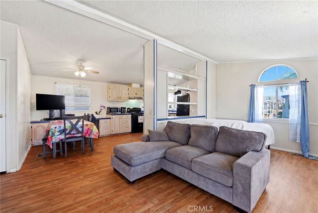 350 E San Jacinto 176, Perris, CA 92571