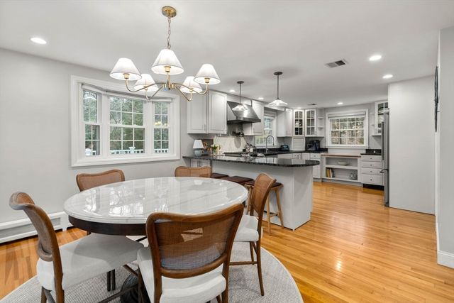 25 Cedar Hill Rd, Dover, MA 02030