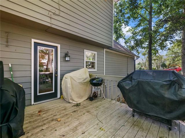 5750 Princeton Oaks Drive, Buford, GA 30518