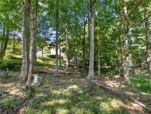 5750 Princeton Oaks Drive, Buford, GA 30518