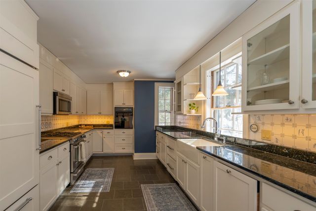 39 Elm Street B, Woodstock, VT 05091