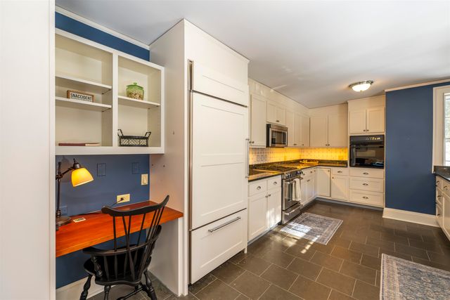 39 Elm Street B, Woodstock, VT 05091