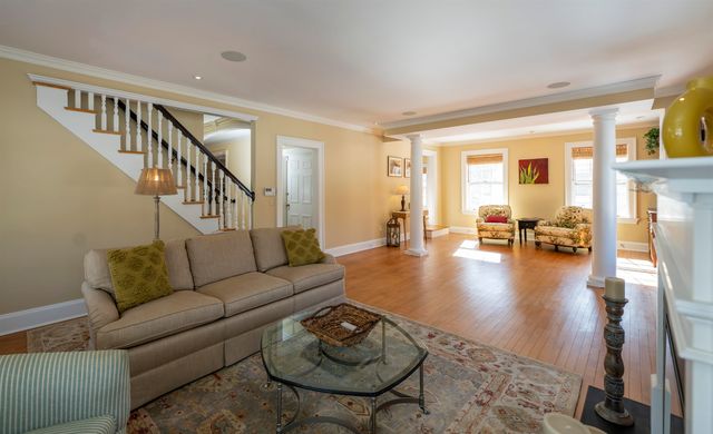 39 Elm Street B, Woodstock, VT 05091