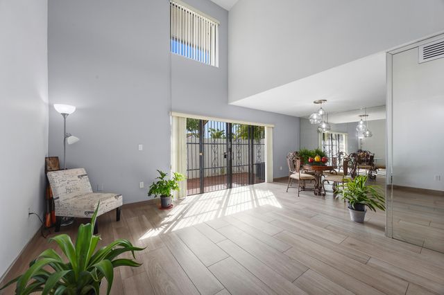 1461 SW 124th Court 13-c, Miami, FL 33184