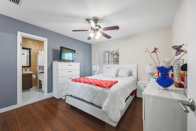 1461 SW 124th Court 13-c, Miami, FL 33184