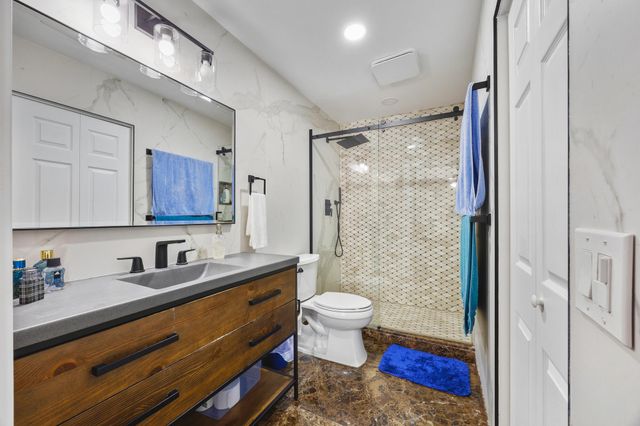 1461 SW 124th Court 13-c, Miami, FL 33184