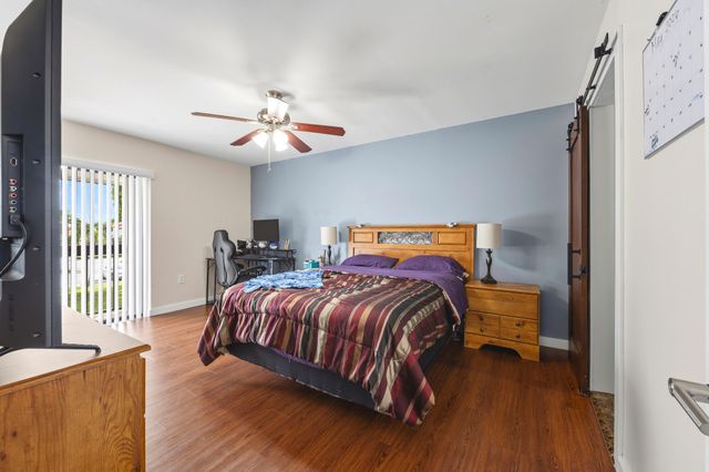1461 SW 124th Court 13-c, Miami, FL 33184